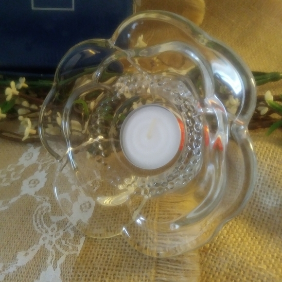 Mikasa Cleat Glass Tea Light - Picture 3 of 6